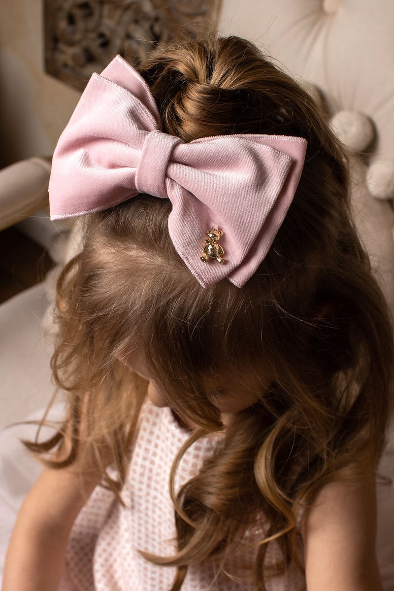 Бант на заколке «Velvet Pink» размер М
