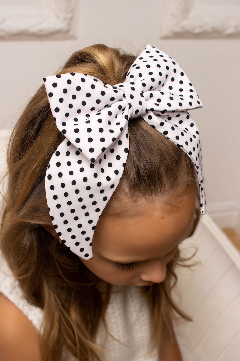 Бант на заколке «Monro/White»