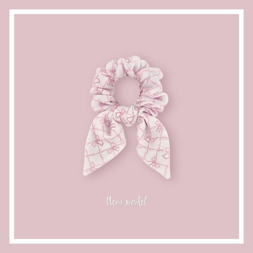 Скранч-резинка шифоновая с хвостами  "DAVA" цвет:  розовая пудра/белый