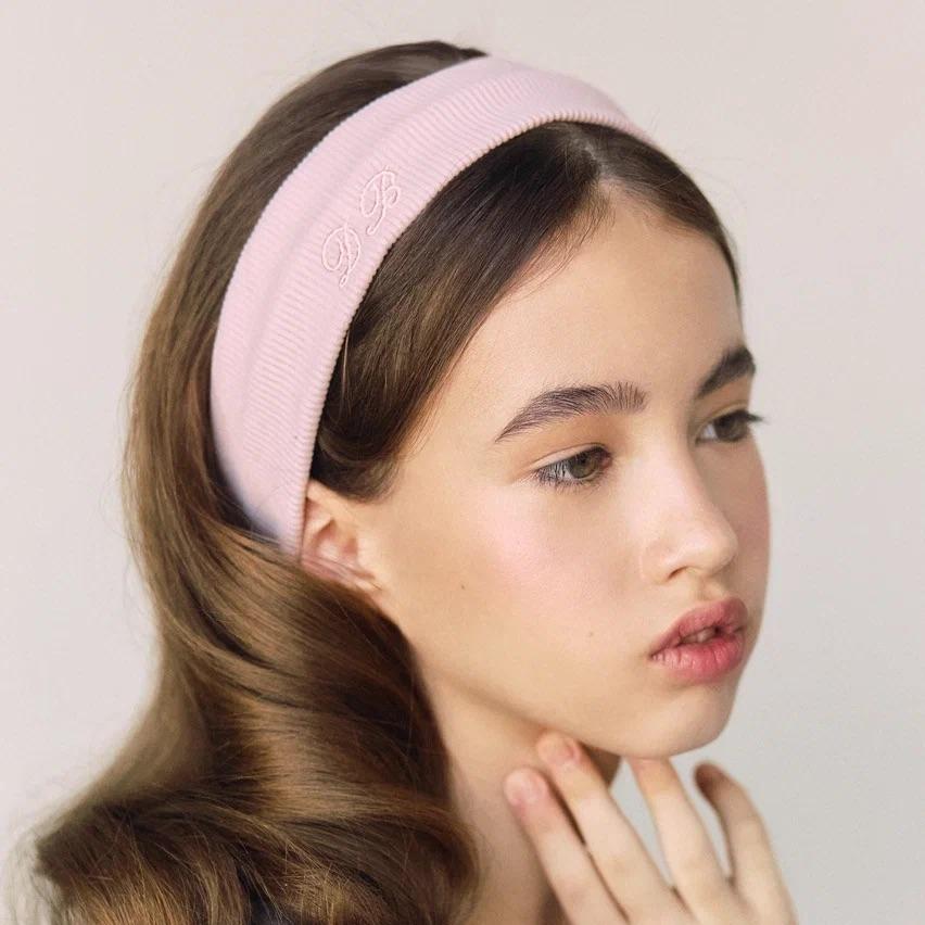 Широкая повязка "Touch of Luxury" цвет: пудровый/пудровый