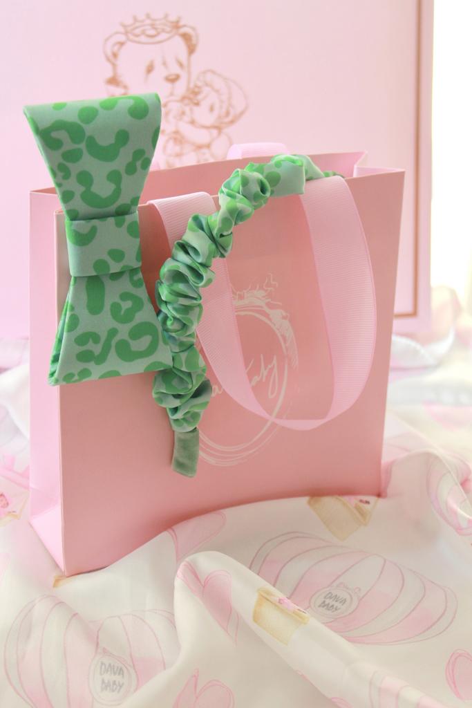 Подарочный набор ободок Bonjour Leopard + заколка Betty Leopard цвет: зеленый