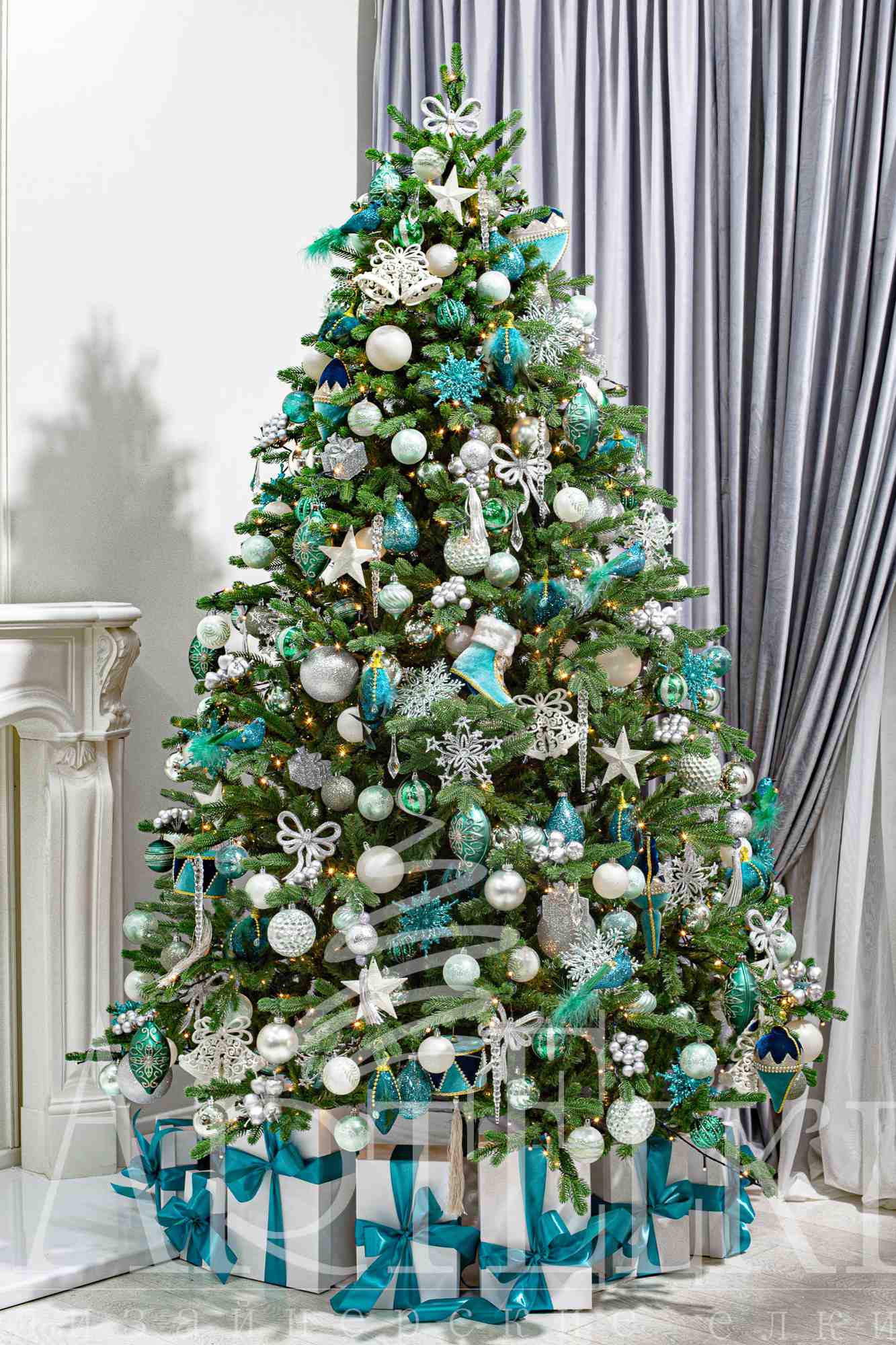 Елка "Изумрудная"