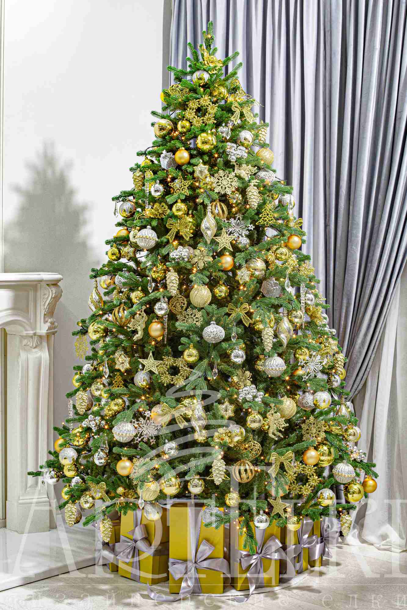 Елка "Золотая капель"