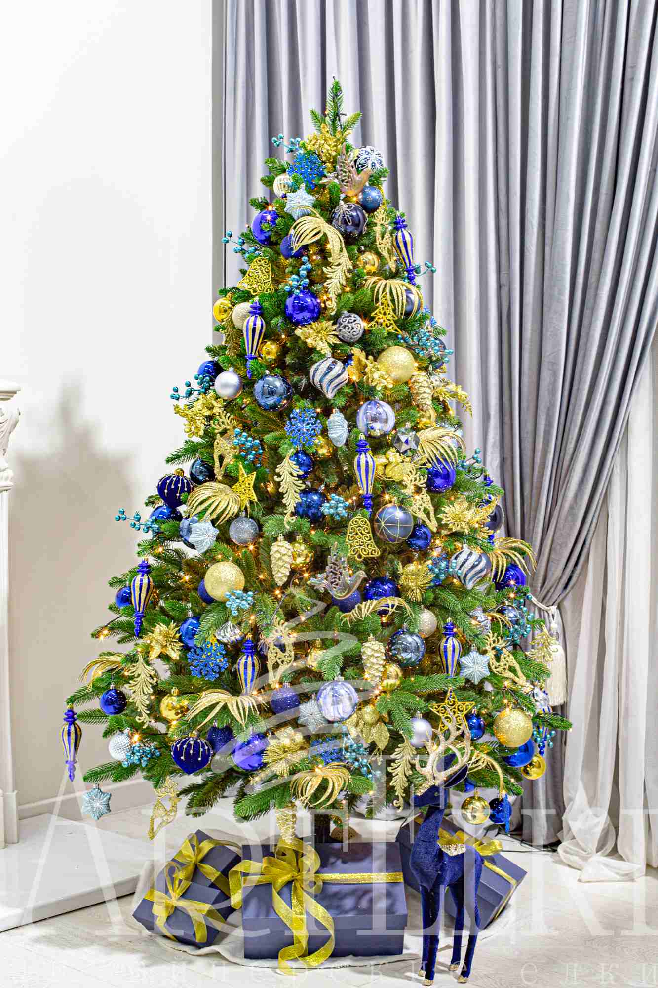 Елка "Полярная ночь"