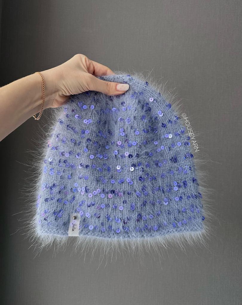 Шапка с пайетками (джинсовый)