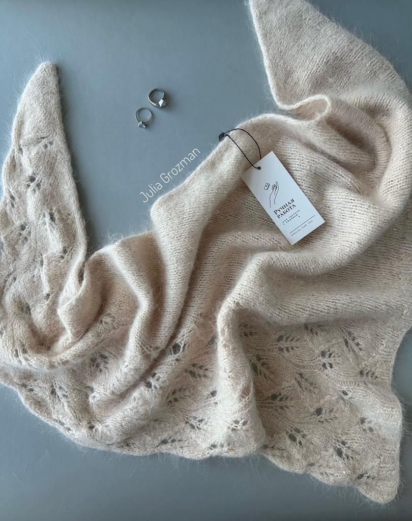 Вязаная косынка (экрю)