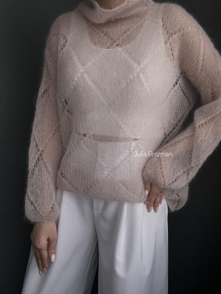 Ажурный свитер из мохера (пудра)