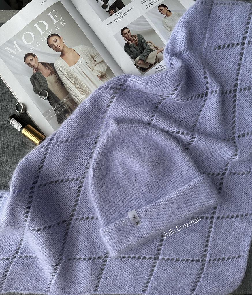 Вязаный комплект шапка + косынка (сиреневый)