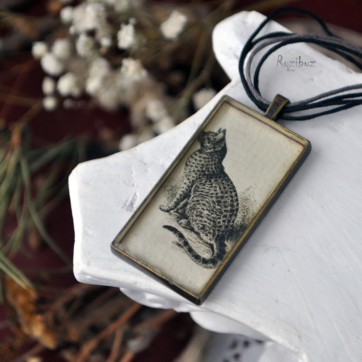 Кот - винтажный кулон