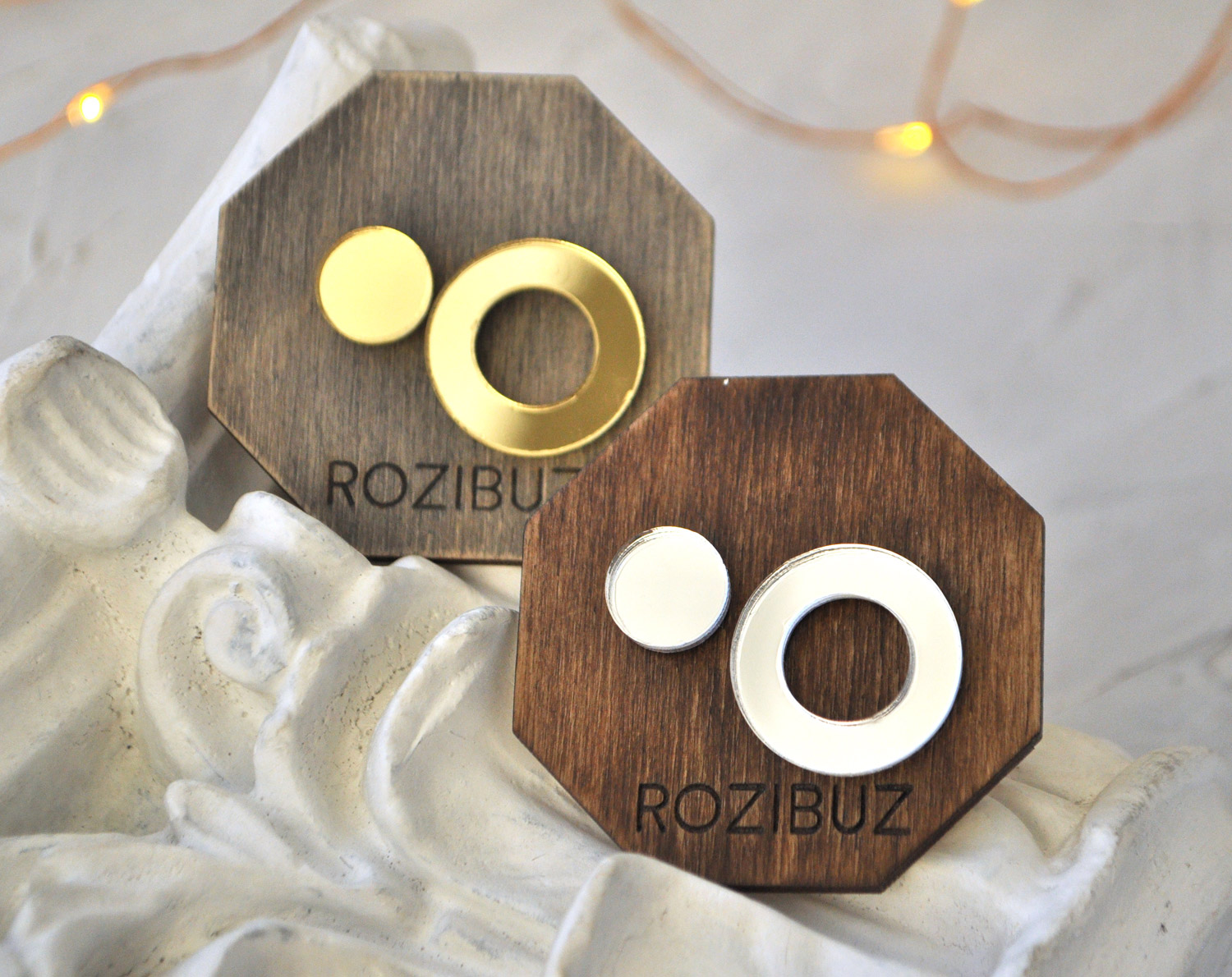 Асимметричные: большой бублик - серьги-гвоздики зеркальные