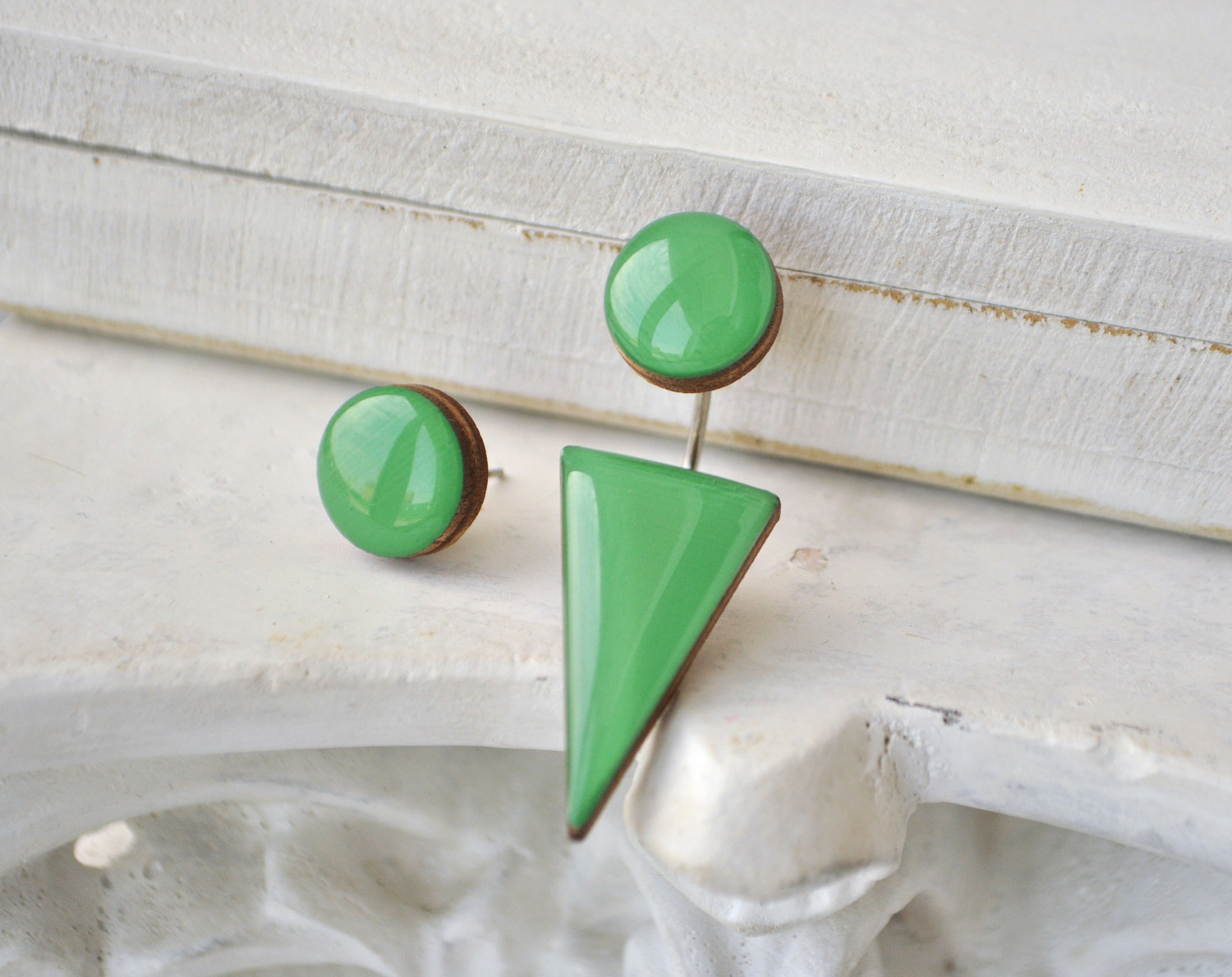 Гвоздики обманки деревянные "треугольник"