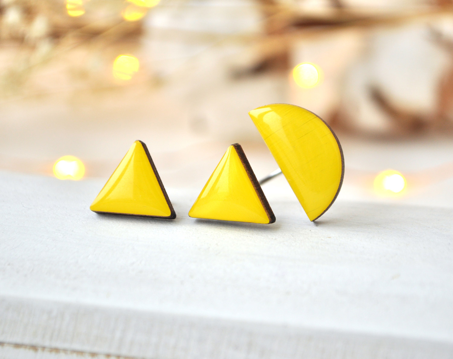 Гвоздики обманки деревянные "Долька с треугольником"