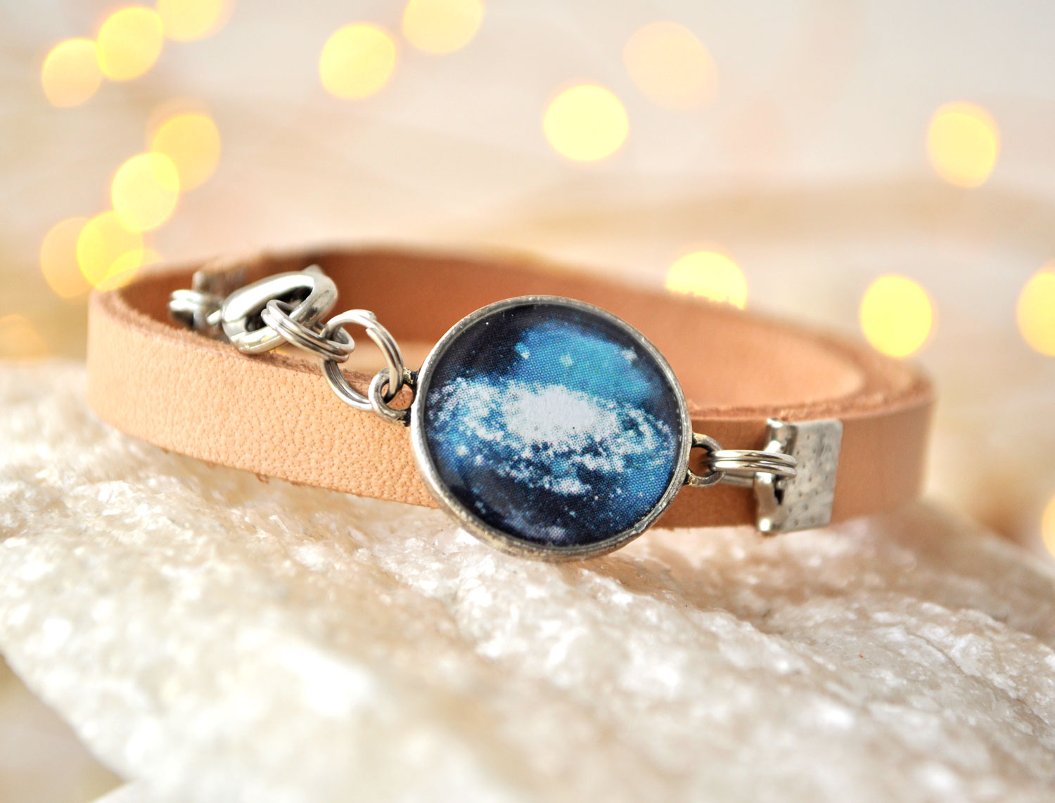 Туманность - браслет в два оборота