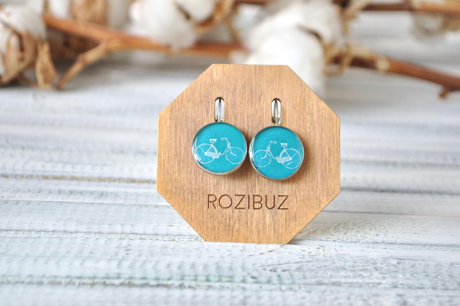 Велосипед - серьги в металлической оправе
