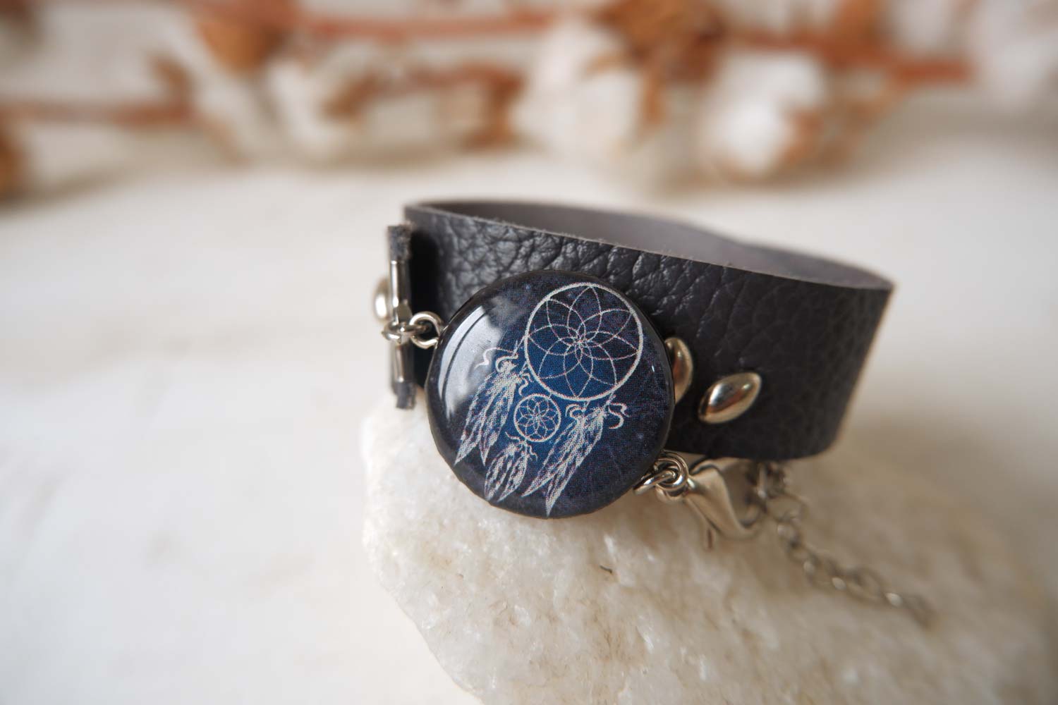 Ловец снов - браслет в два оборота на толстом ремешке