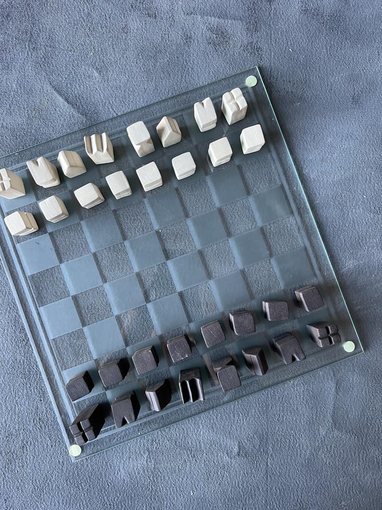 Керамические шахматы, набор со стеклянной доской