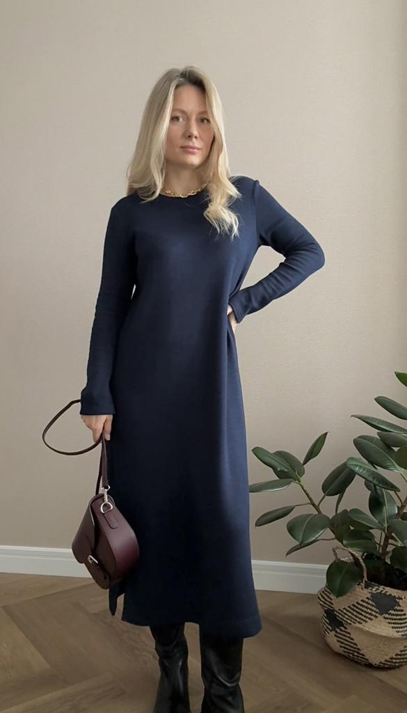 Платье трикотажное (темно-синее)