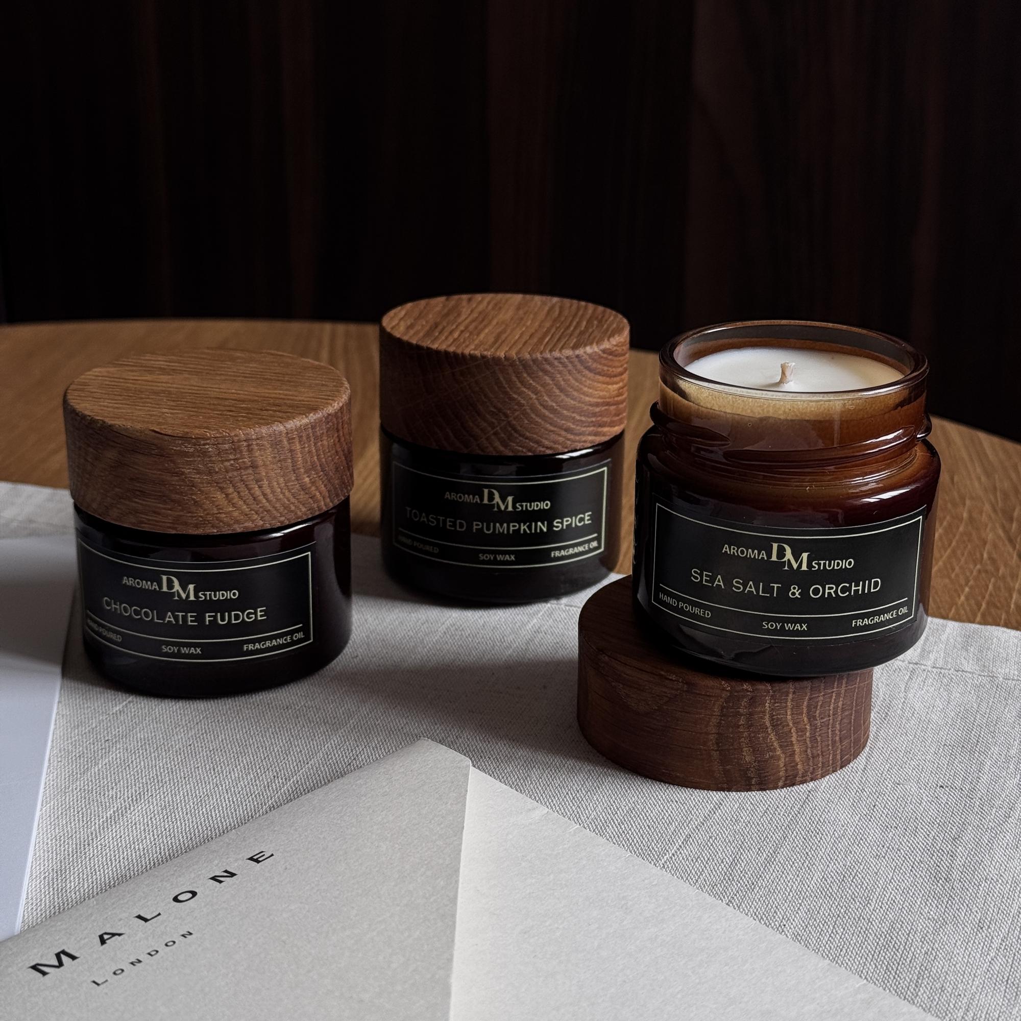 Ароматическая свеча в тёмном стекле c тайным посланием внутри 100мл