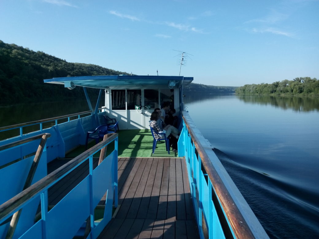 Осётр - белый теплоход