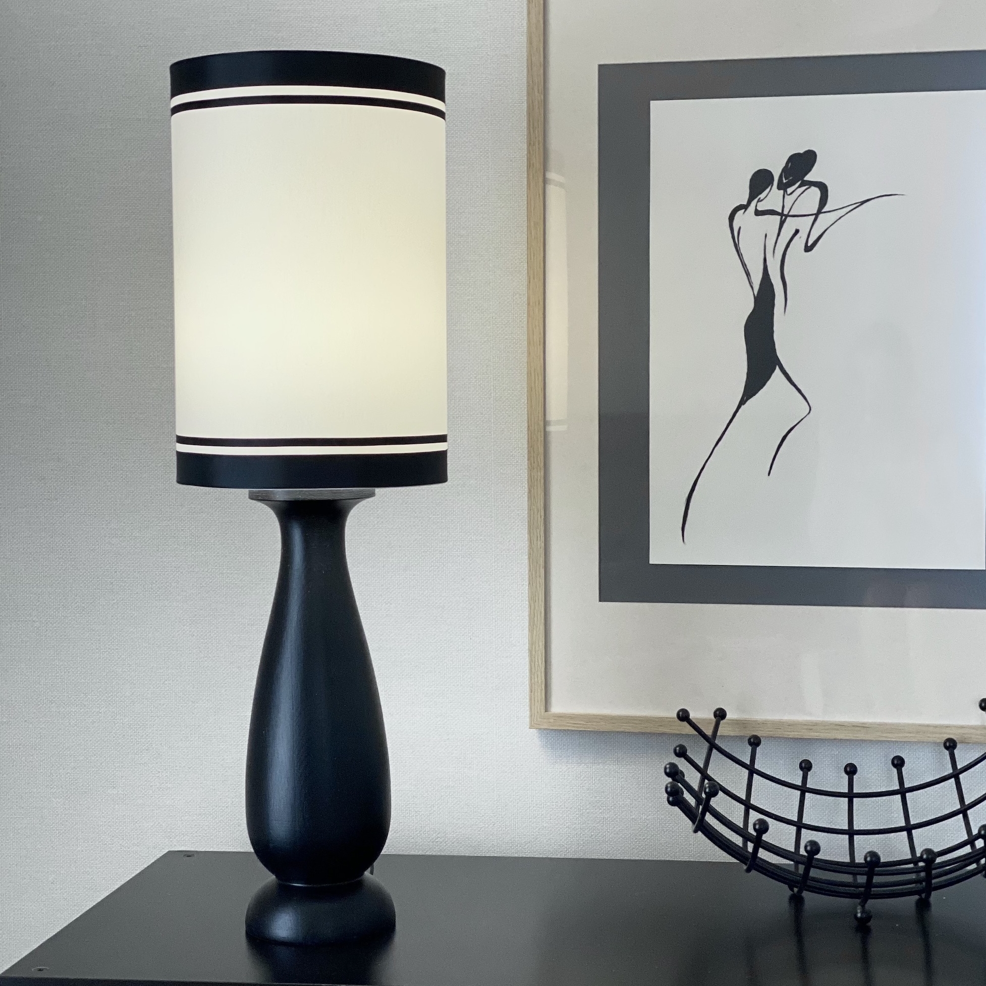 НАСТОЛЬНЫЙ СВЕТИЛЬНИК DL 004.1