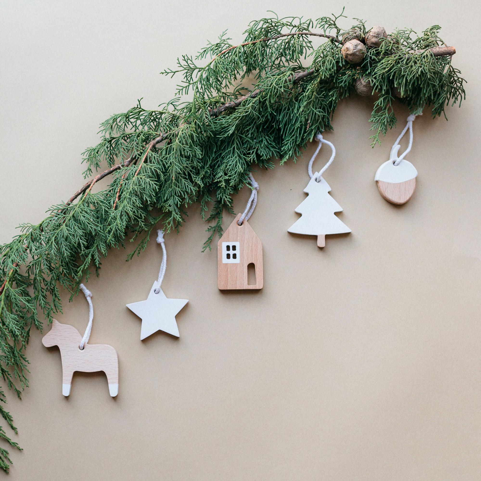 Набор деревянных елочных игрушек #10
