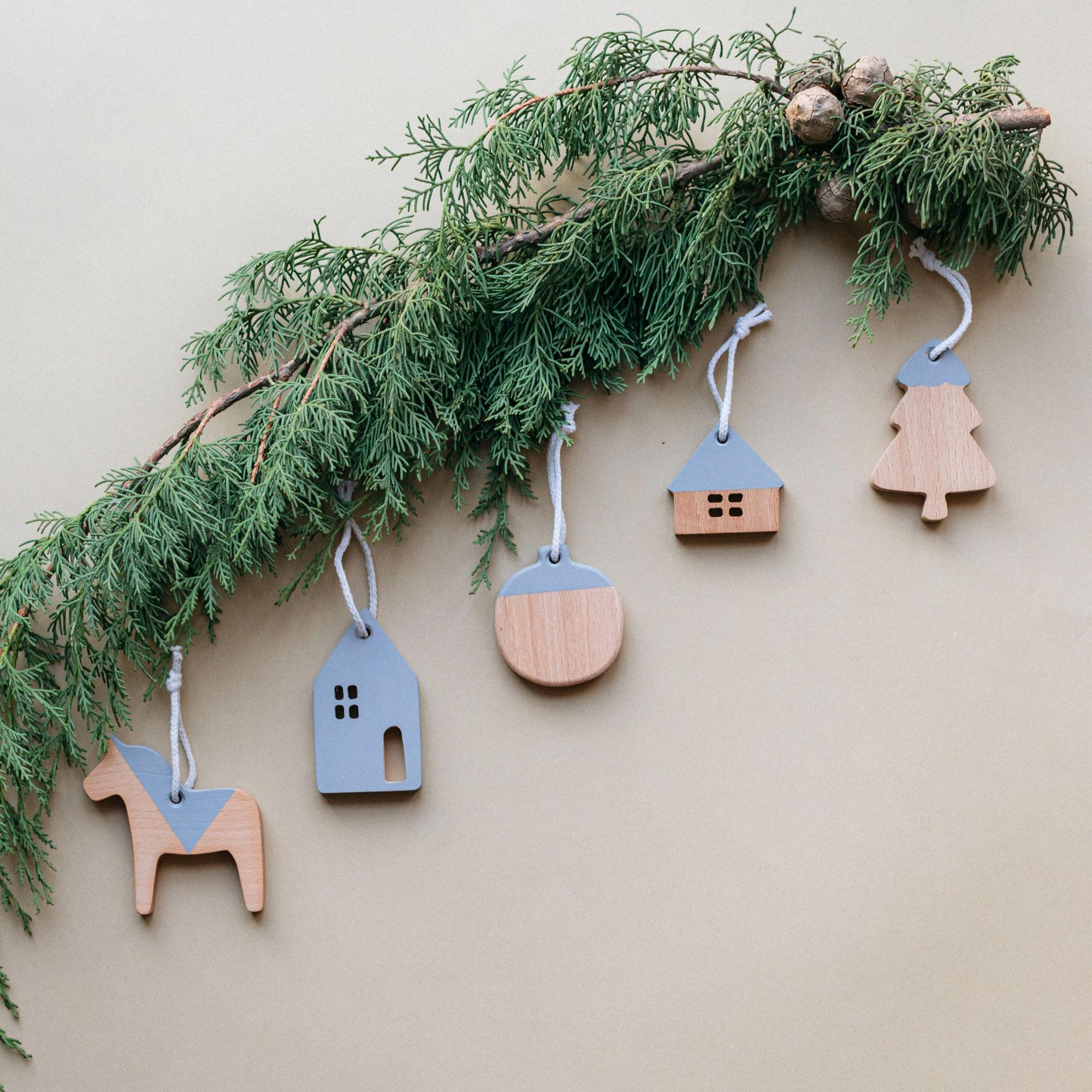 Набор деревянных елочных игрушек #8
