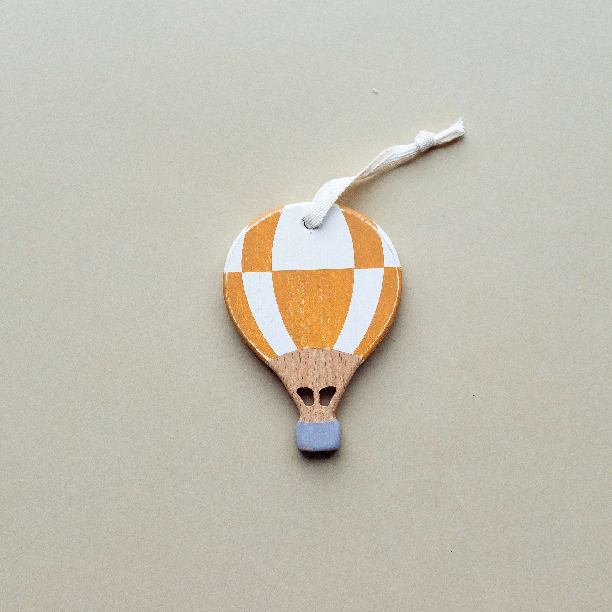 Воздушный шар Yashka & Derevyashka