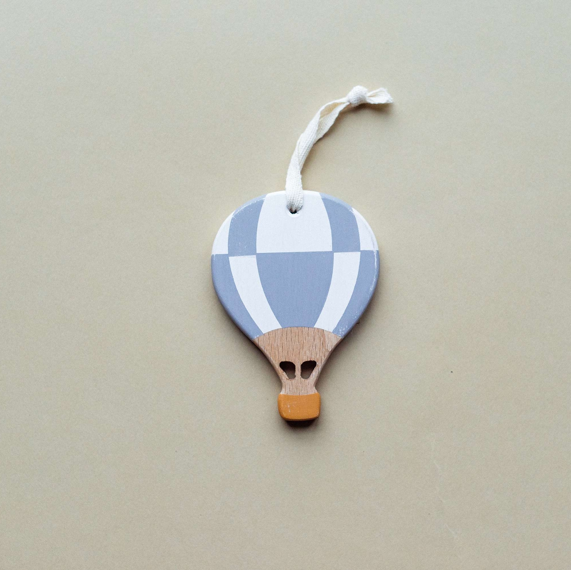 Воздушный шар Yashka & Derevyashka