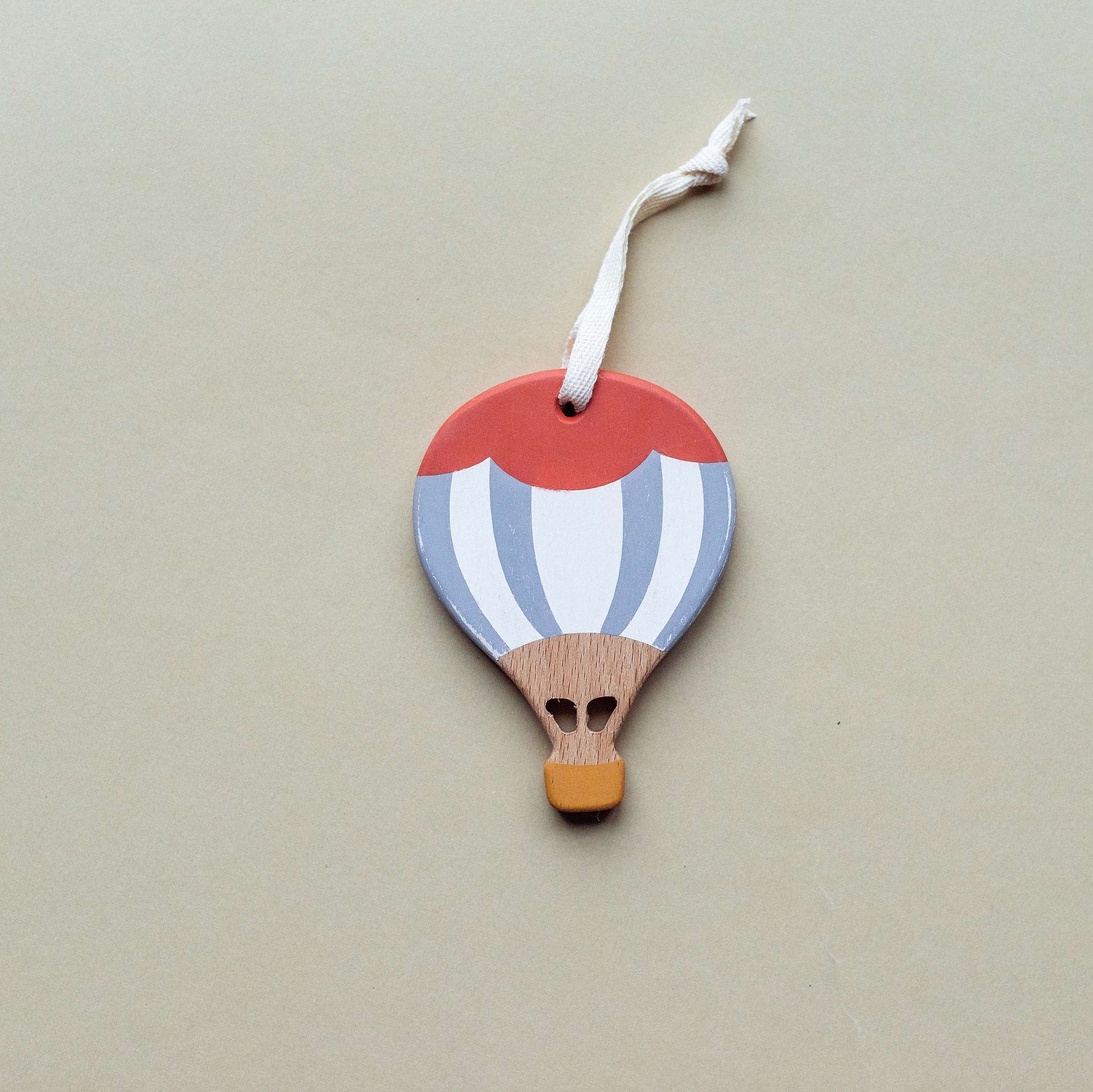 Воздушный шар Yashka & Derevyashka