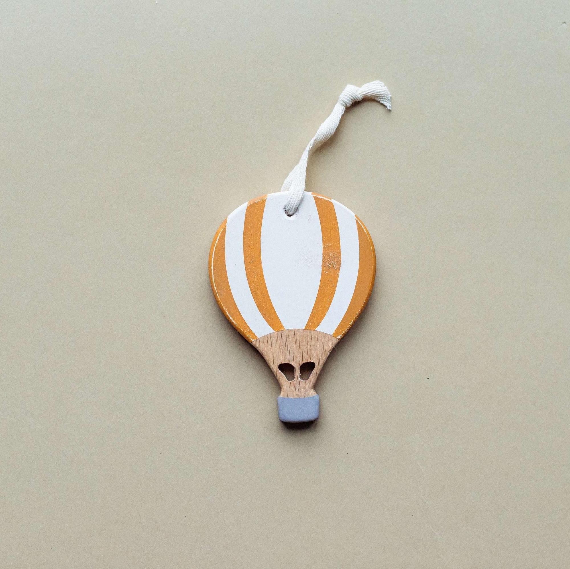 Воздушный шар Yashka & Derevyashka