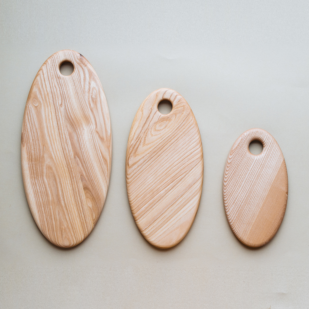 Деревянная доска-овал (ясень)