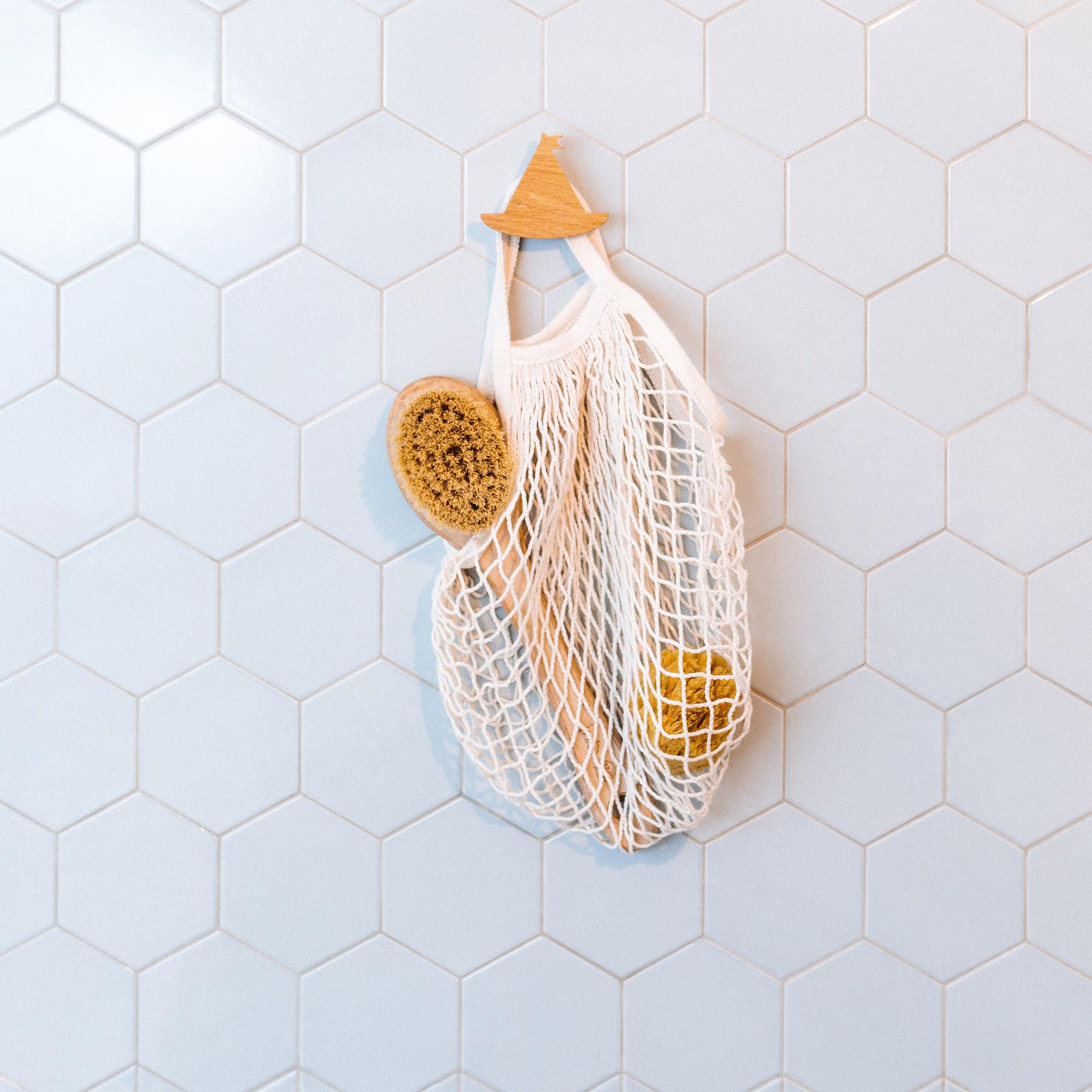 Деревянный крючок из набора «Море» (форма на выбор)