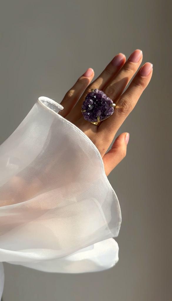 Кольцо кафф с аметистом