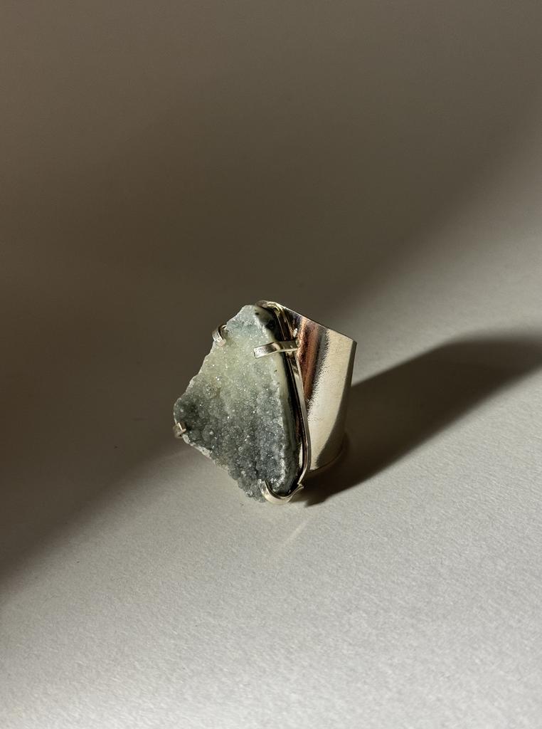 Кольцо кафф с агатом