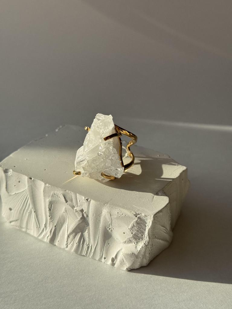 Кольцо с горным хрусталем