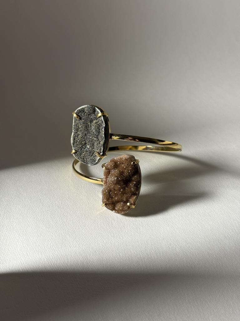 Браслет с агатами