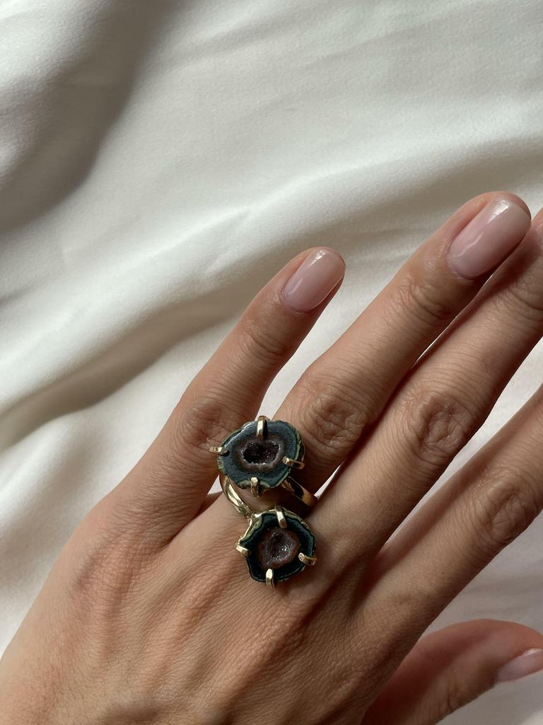 Кольцо с двойной жеодой агата