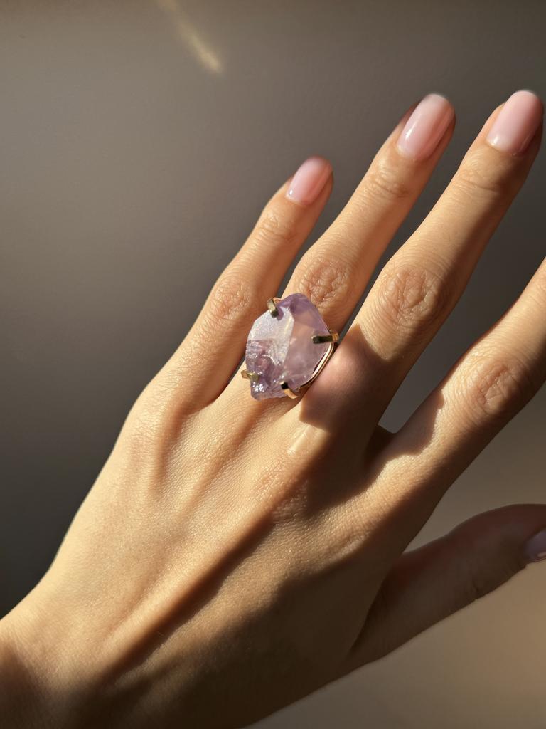 Кольцо с аметистом