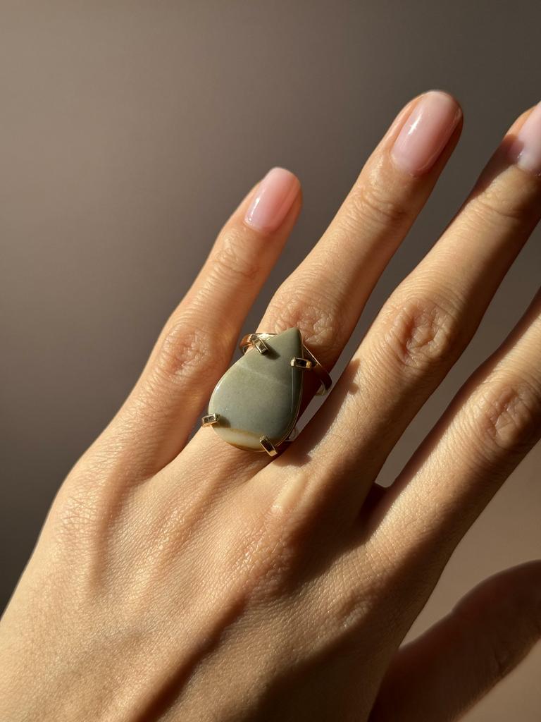 Кольцо с мукаитом