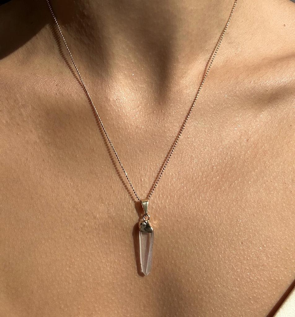 Подвеска с кристаллом горного хрусталя