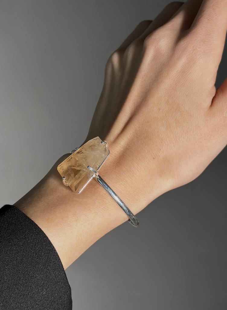 Браслет с цитрином