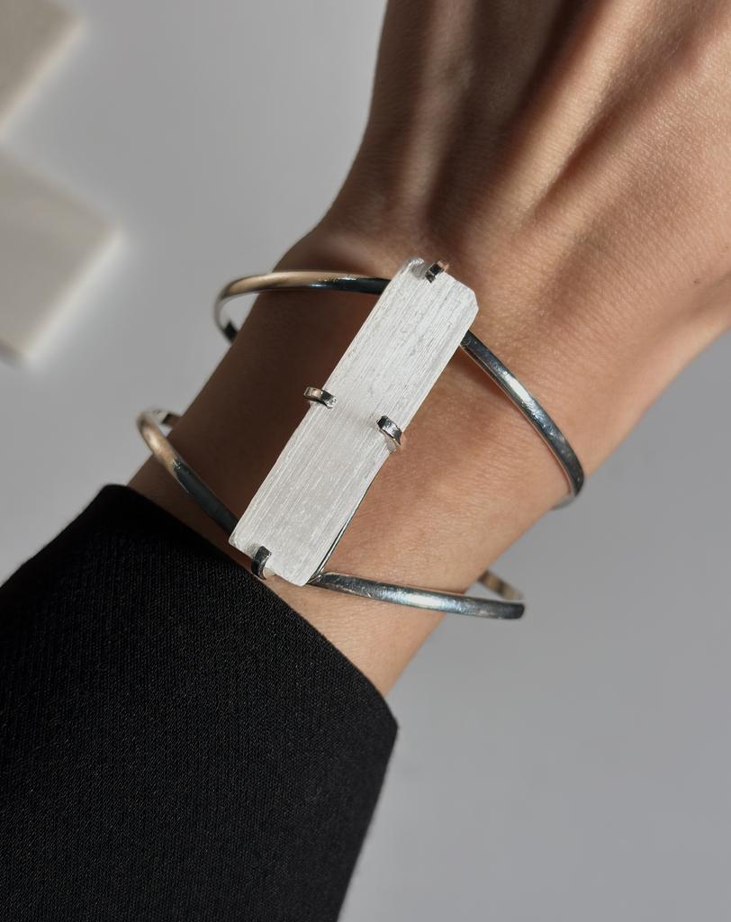 Браслет с селенитом