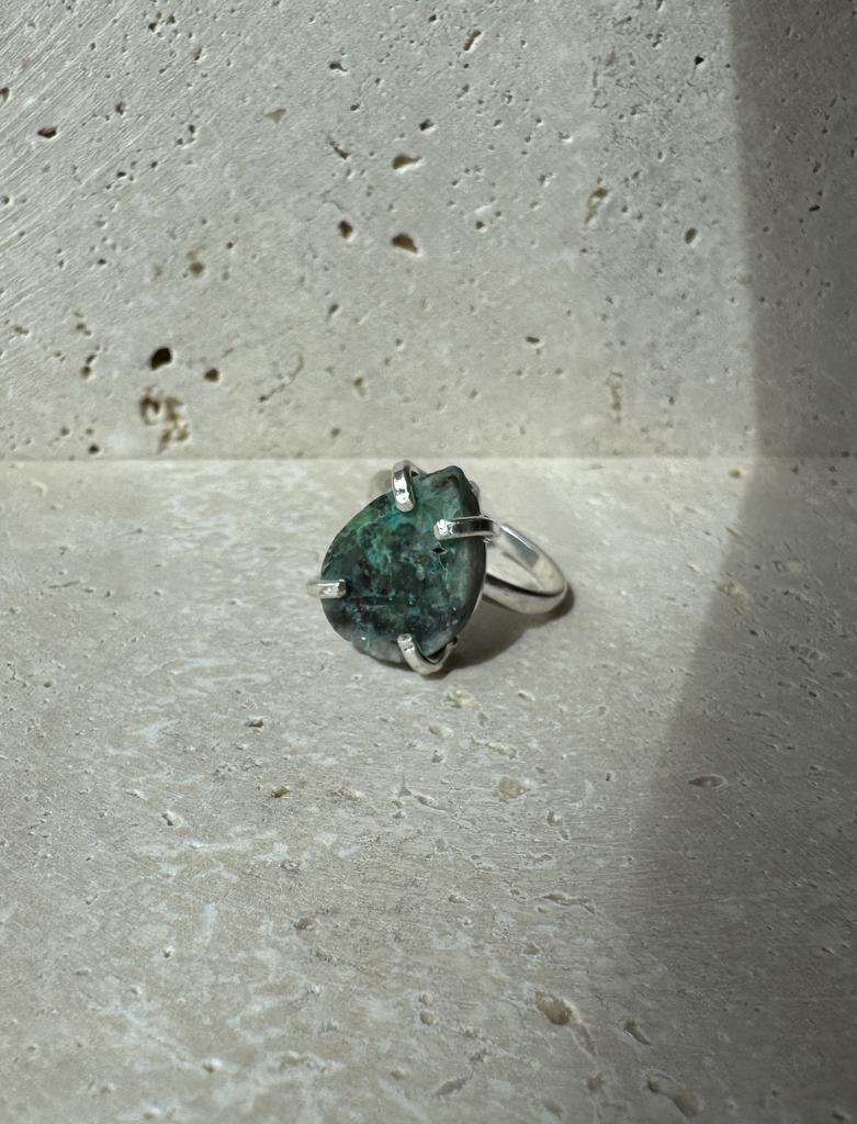 Кольцо с хризоколлой в форме капли 16 - 18 размер