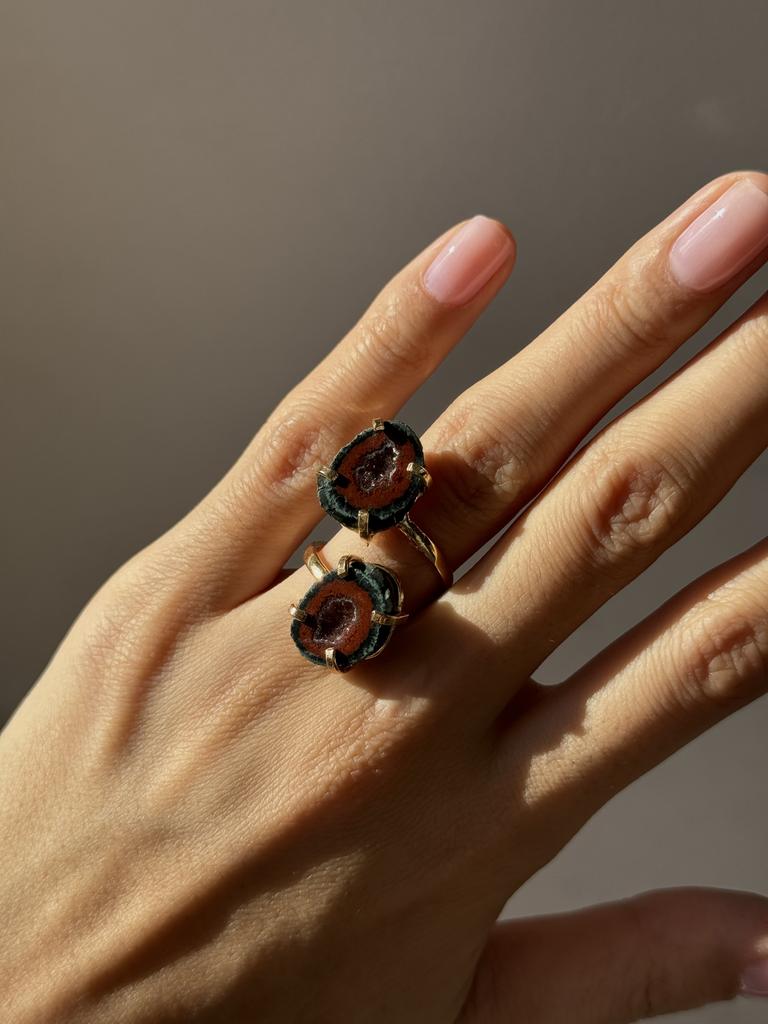 Кольцо с двойной жеодой агата