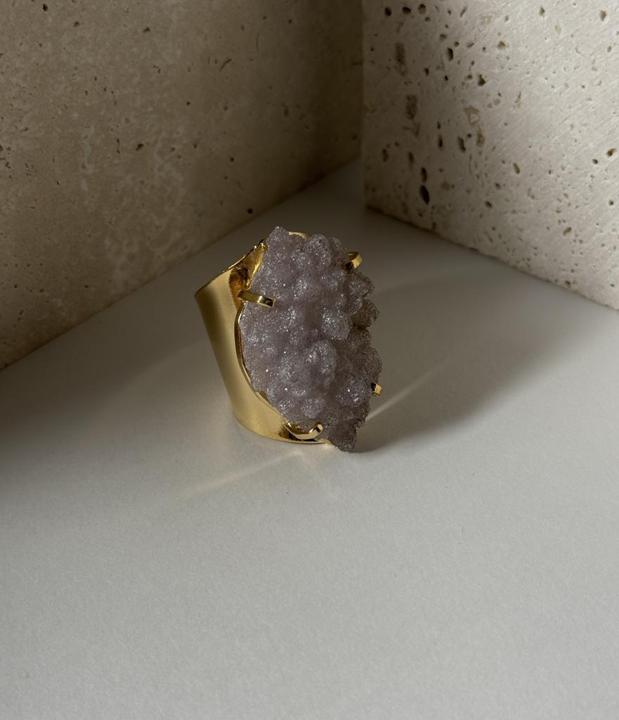 Кольцо кафф со сталактитом аметиста