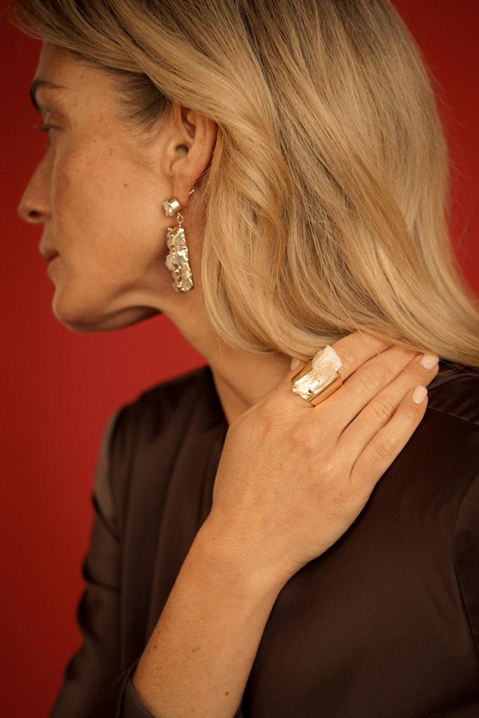 Кольцо кафф с горным хрусталем