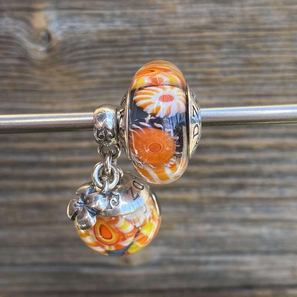 AQUARIUM  SET 8 orange mix on grey