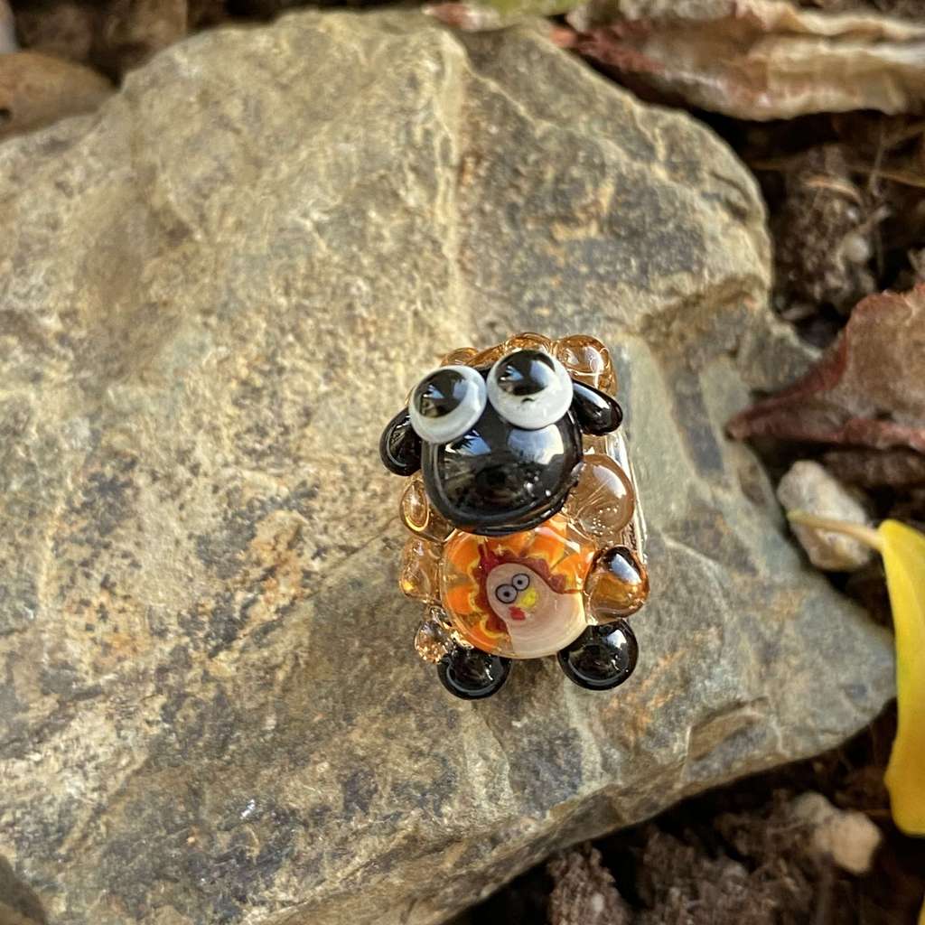 Sheep 12 tr apricot with turkey