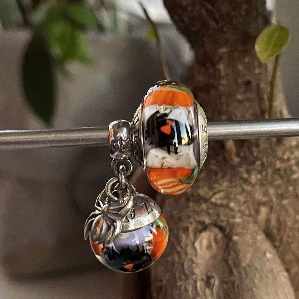 AQUARIUM SET 15 Halloween on tr purple