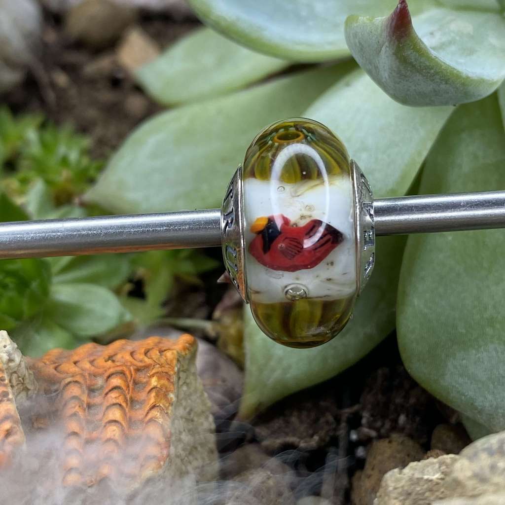 Fri AQUARIUM  1 red bird